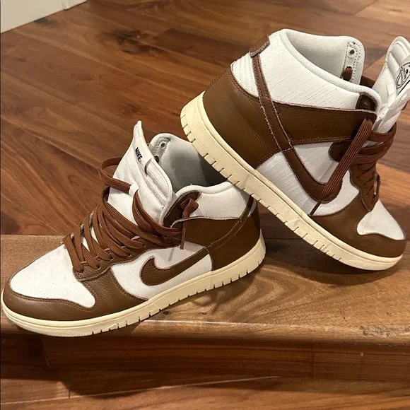 NIKE DUNK HI brown leather white canvas - Picture 5 of 5